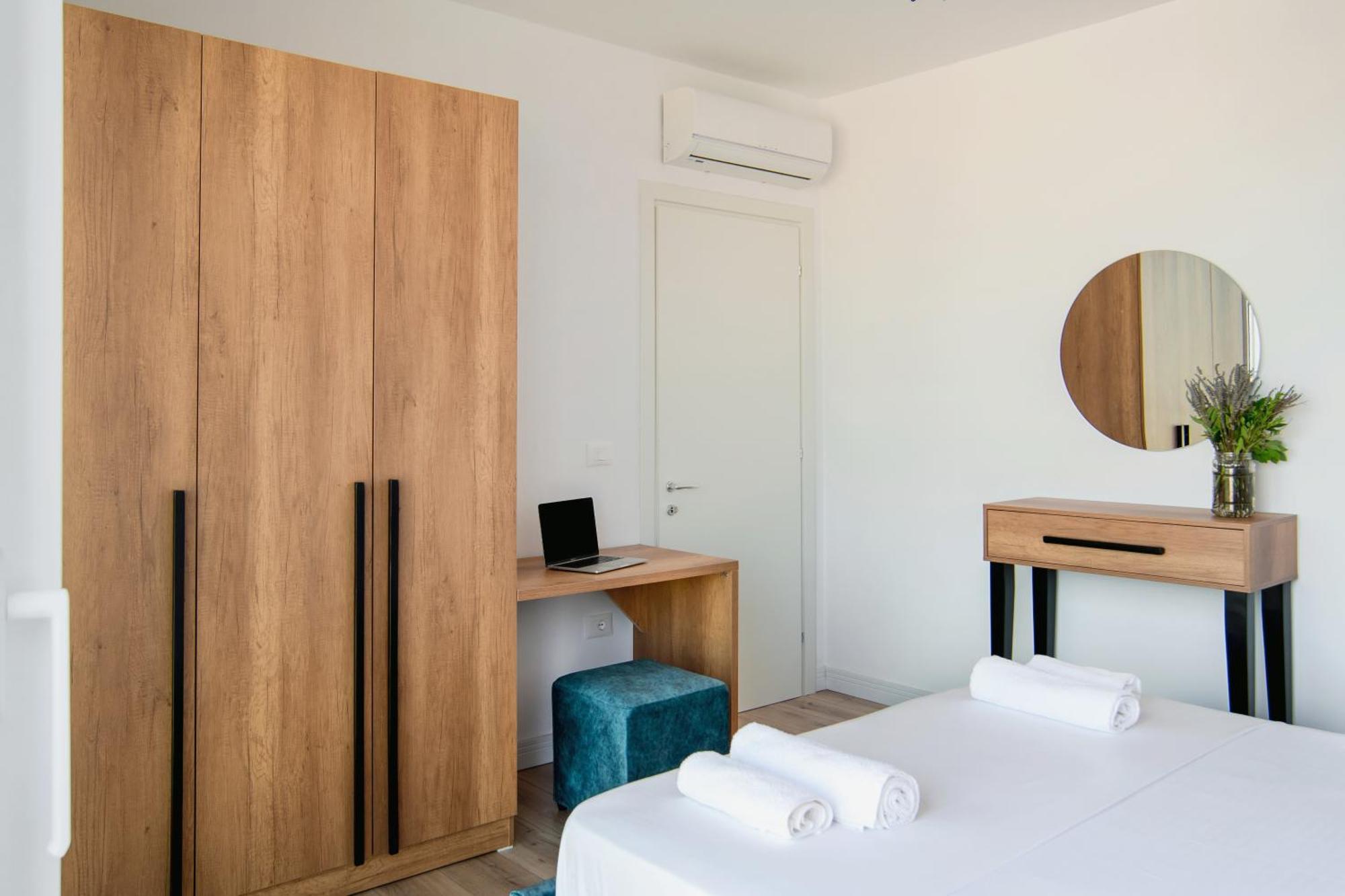 Urban Serenity City Skyline View Apartment 1 Tirana Esterno foto
