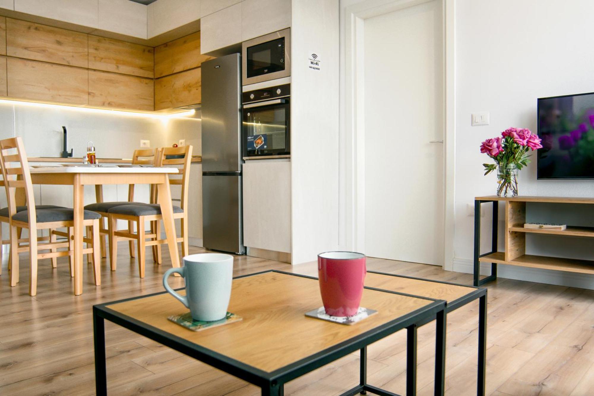 Urban Serenity City Skyline View Apartment 1 Tirana Esterno foto