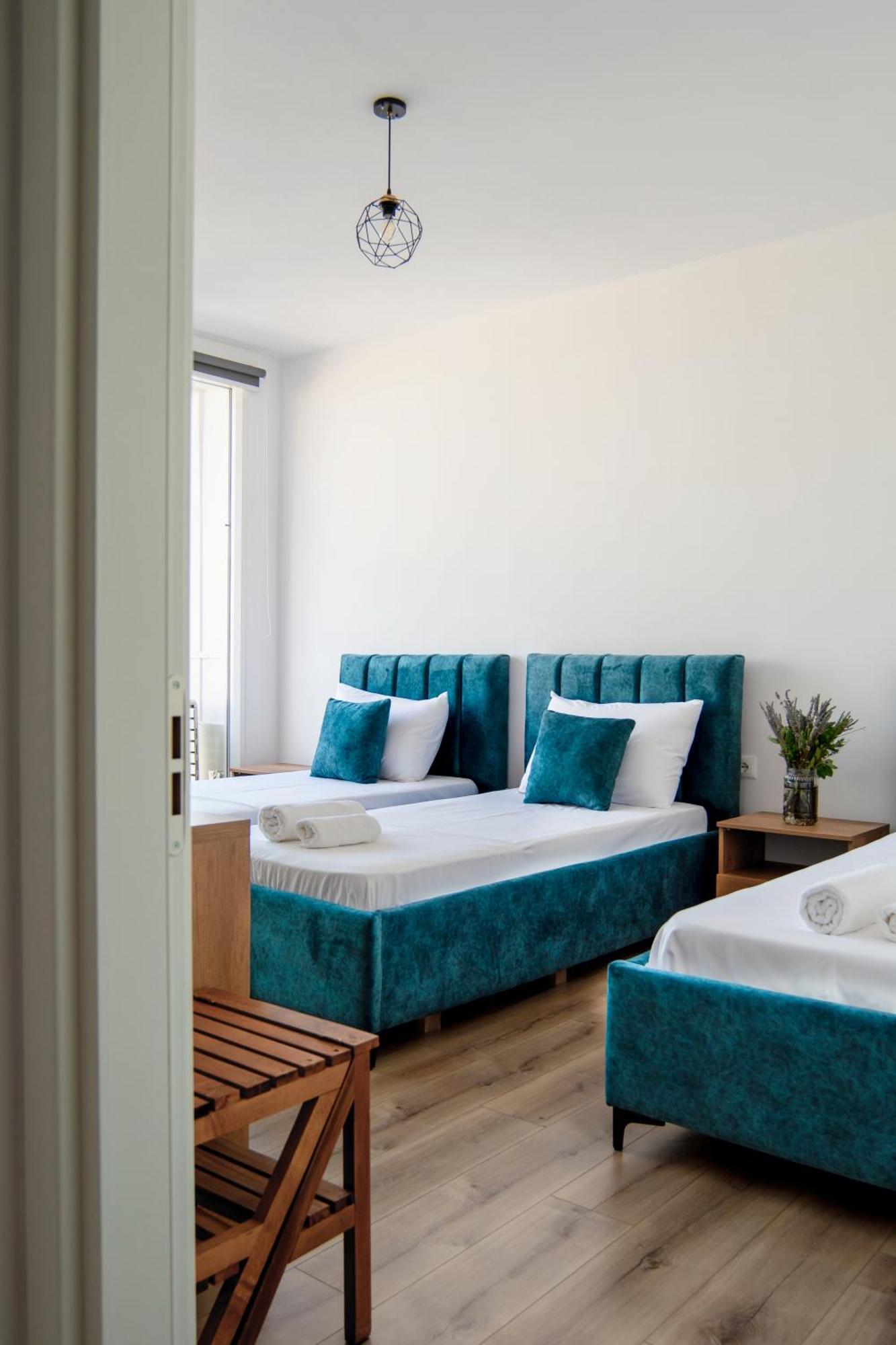 Urban Serenity City Skyline View Apartment 1 Tirana Esterno foto